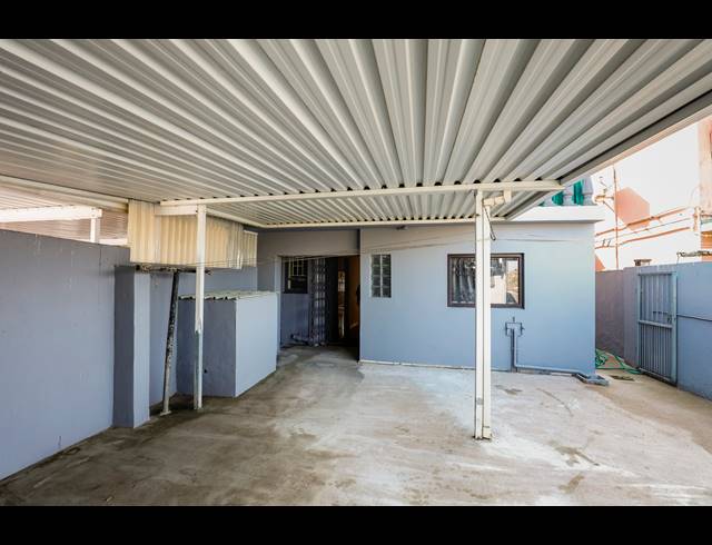 4 BEDROOM FREEHOLD FOR SALE IN NORTHCROFT